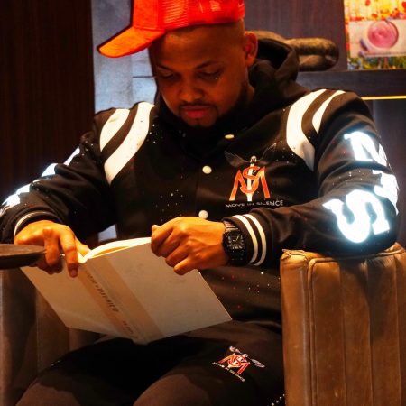 5DE9F940-75FE-4408-952D-284F7D7F810A-min